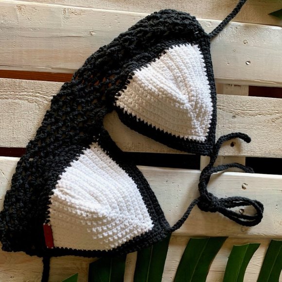 Boho-Chic Blue Border + White Crochet Bikini Top - Picture 5 of 5